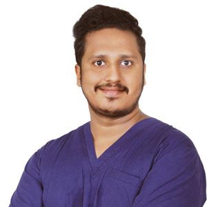 Dr.-Naveen